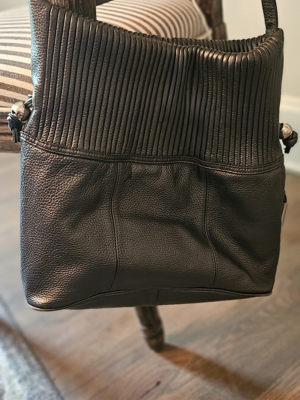 Textured Black Leather Shoulder Bag with Ribbed Detail